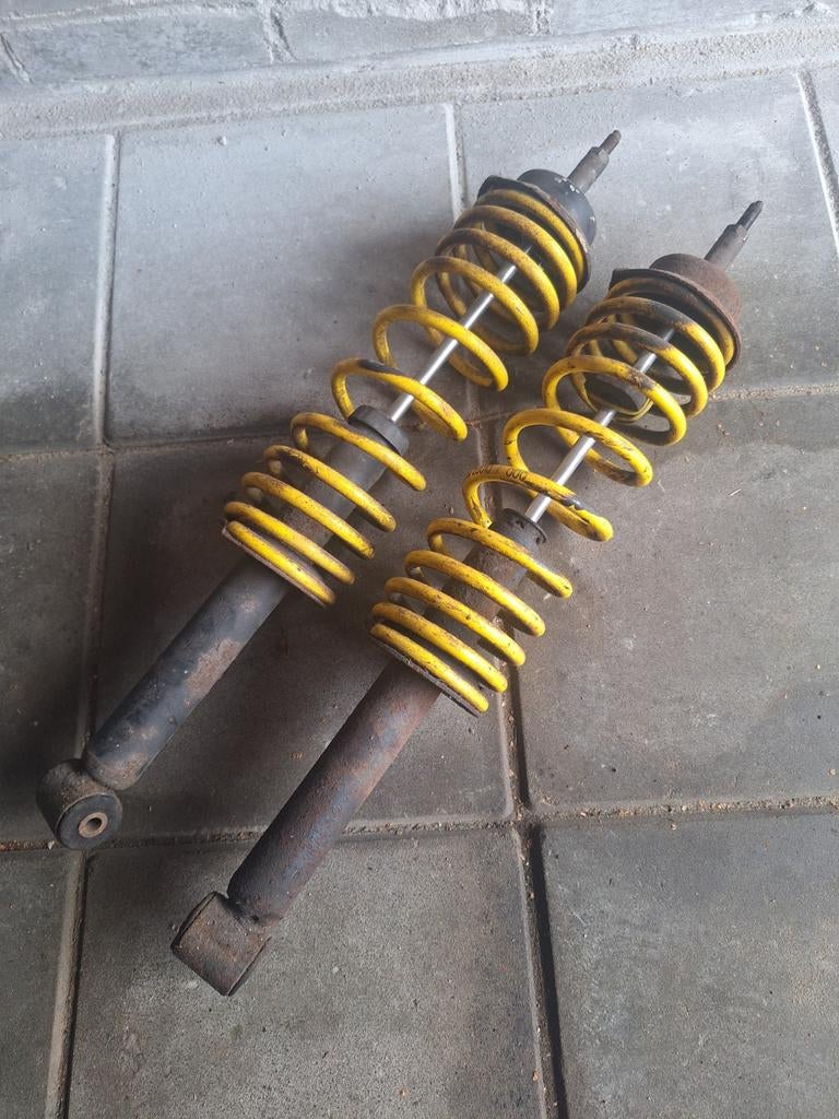 KW Verlagingsveren + Schokbrekers VW Golf mk1 Cabrio, Ophalen, Gebruikt, Volkswagen