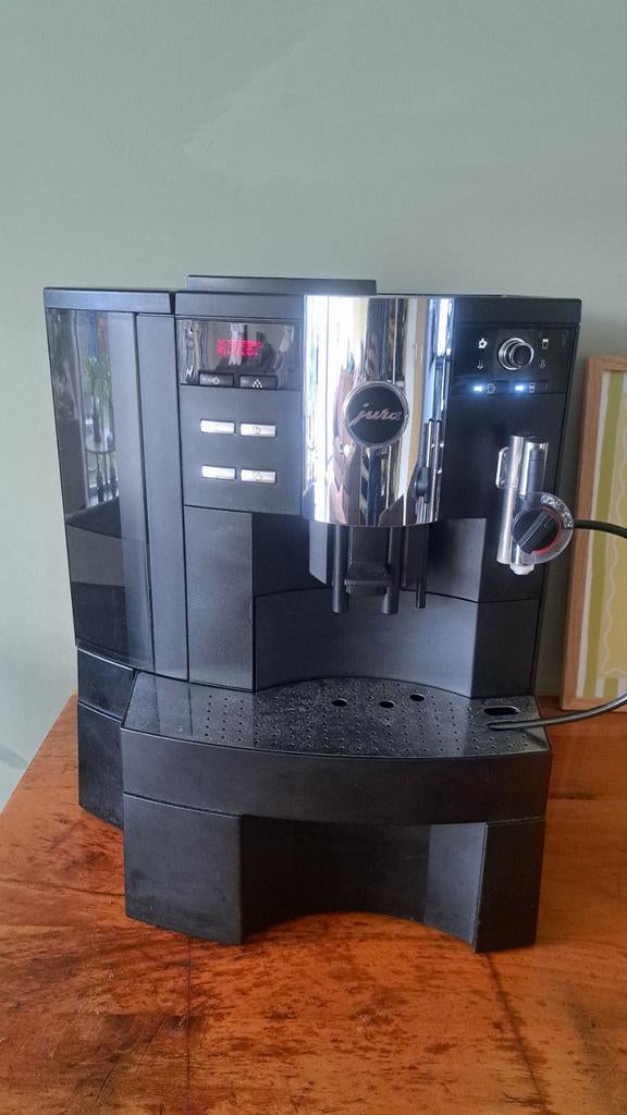 Jura Impressa XS9 Pro Aroma+, Witgoed en Apparatuur, Koffiezetapparaten, Ophalen, Afneembaar waterreservoir, 10 kopjes of meer