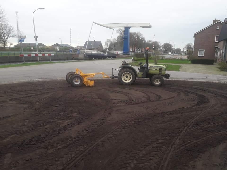mintrekker met kilverbak en of vlakraam, Ophalen