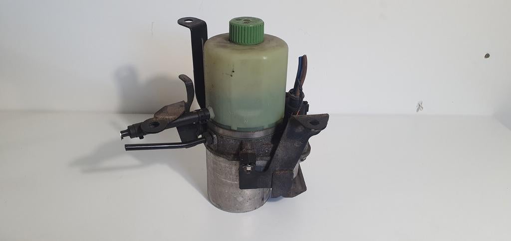 Stuurbekrachtiging pomp VW Polo 1.6 TDI 2012, Ophalen, Gebruikt, Volkswagen