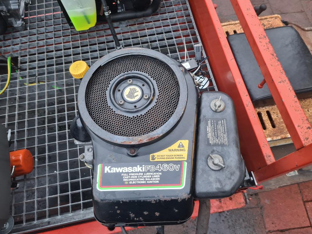 Kawasaki FB 460 V FB460V zitmaaier motor., Doe-het-zelf en Verbouw, Motoren, Ophalen, Gebruikt, Benzinemotor, 1800 rpm of meer