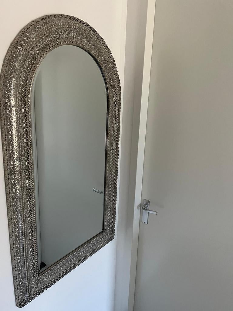 Spiegel met ronde boog - 68x123 cm, Huis en Inrichting, Woonaccessoires | Spiegels, Ophalen, 100 tot 150 cm, Zo goed als nieuw