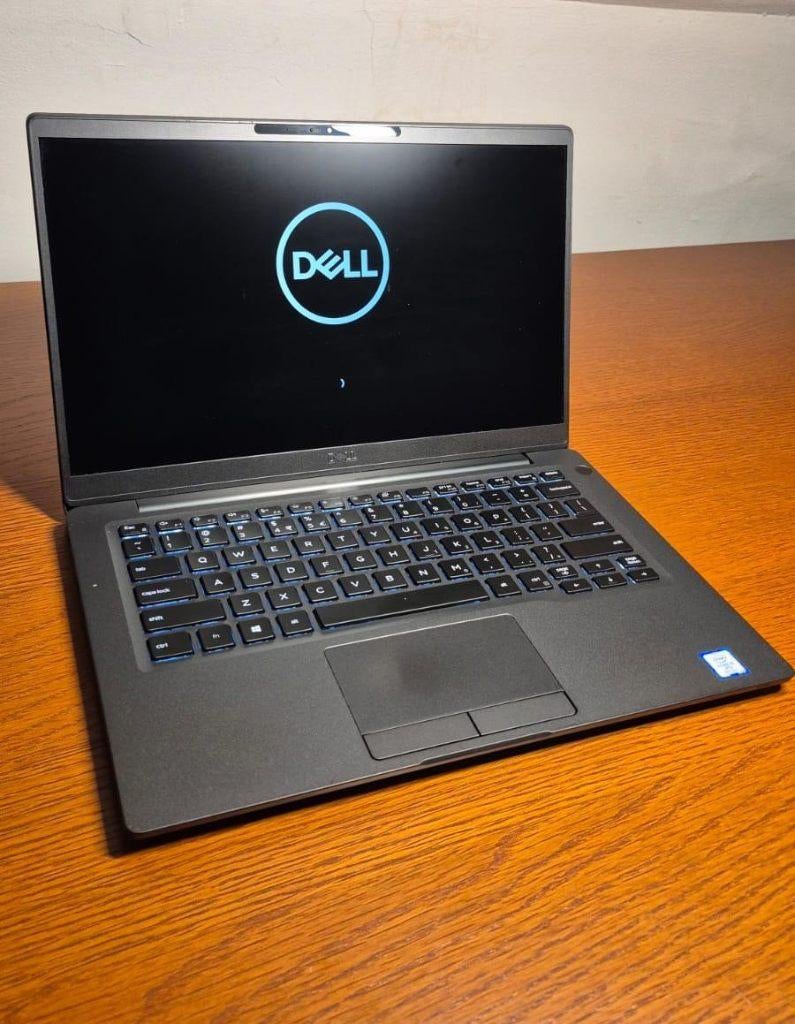 Dell Latitude 7400 – 14", i5-8365U (vPro), 512GB NVMe, 8GB, Qwerty, 8 GB, Refurbished, 14 inch