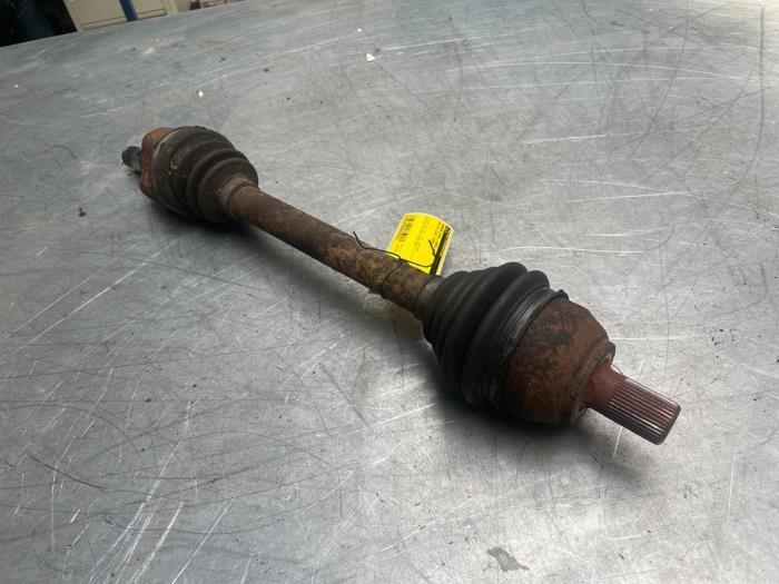 Aandrijfas links-voor van een Volvo C30, Ophalen of Verzenden, 3 maanden garantie, Gebruikt, Volvo