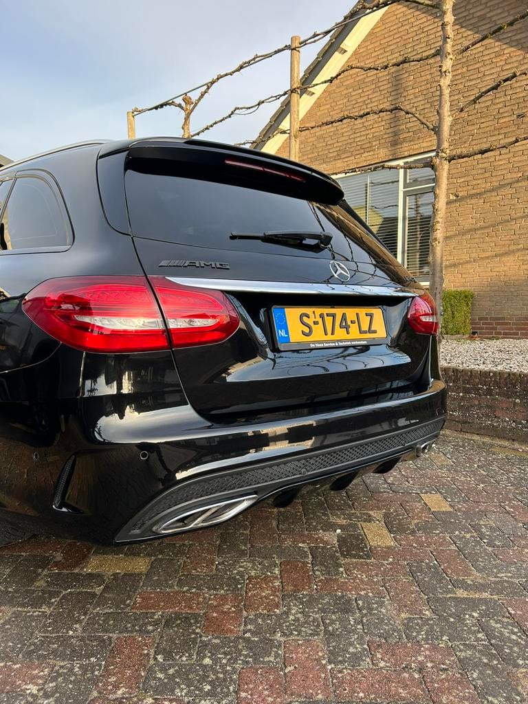 Mercedes C43 C450 4MATIC met nieuwe APK, Automaat, 1800 kg, Zwart, Zwart
