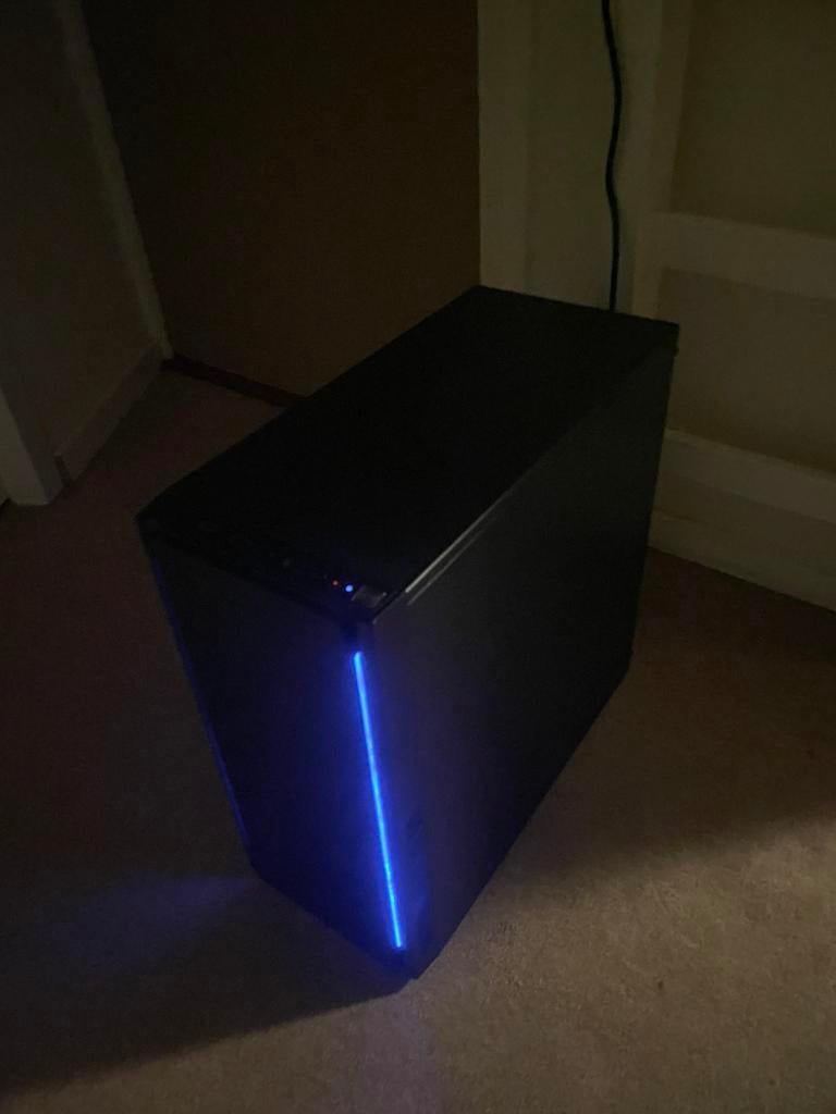 Goedwerkende gaming/kantoor computer, Ophalen, Gebruikt