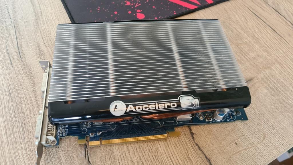 ATI Radeon HD 3870 512MB GDDR4 + Arctic Accelero S1, Computers en Software, Videokaarten, Gebruikt, HDMI, Ophalen of Verzenden