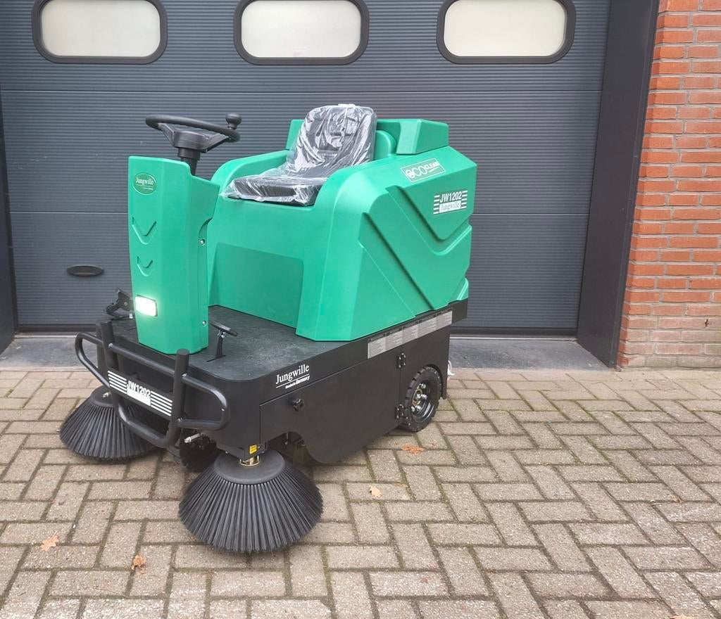 Jungwille JW1202 Veegmachine - nieuw, Ophalen