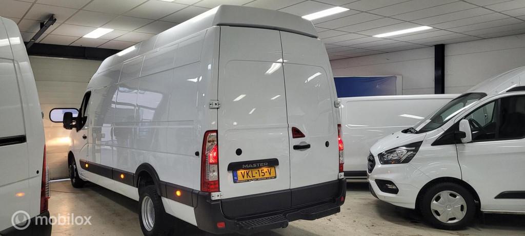 Renault Master T35 2.3 dCi L4H3 Dubbel Lucht Airco Navi, Auto's, Bestelauto's, 2438 kg, Gebruikt, Euro 6, Renault