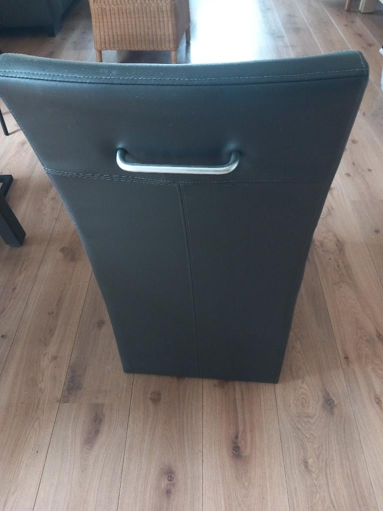 echt leer goed stuk onbeschadigd grijs, Hobby en Vrije tijd, Stoffen en Lappen, Ophalen, Leer of Kunstleer, Zo goed als nieuw