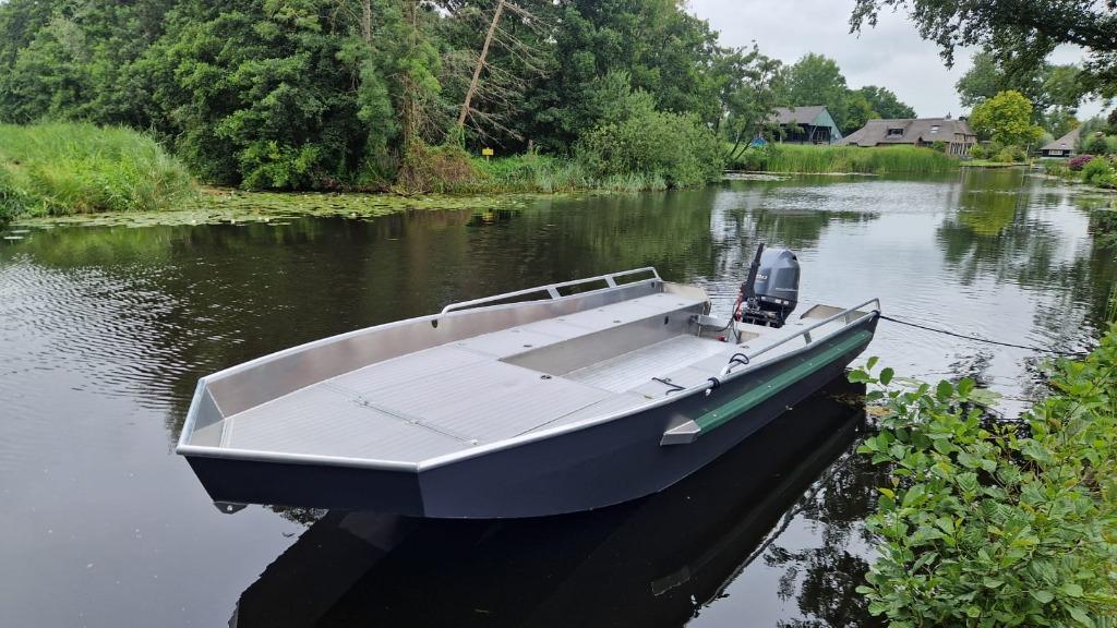 Stoer, Snel, Stabiel  Nieuwe Jungle v16, Watersport en Boten, 70 pk of meer, Ophalen of Verzenden, Nieuw, Aluminium