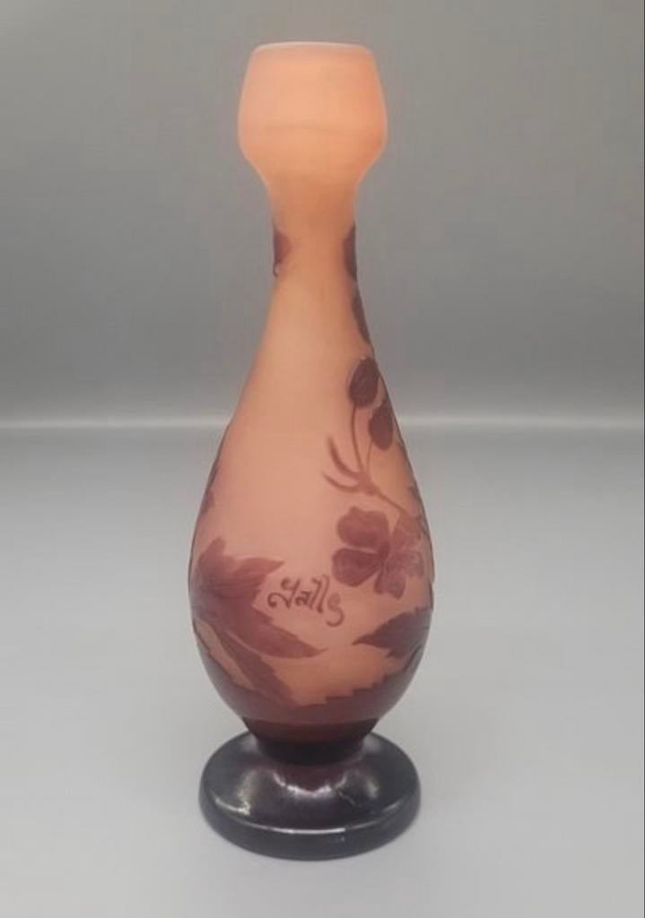 Émile Gallé Vaas met Bloemenmotief, Ophalen of Verzenden