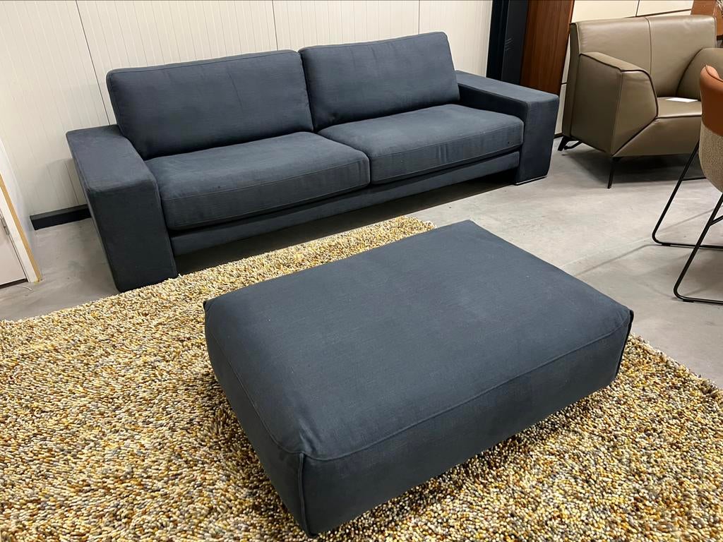 Showmodel Rolf Benz Ego 4 zits bank stof blauw Design Poef, Huis en Inrichting, Ophalen of Verzenden, Zo goed als nieuw, Stof