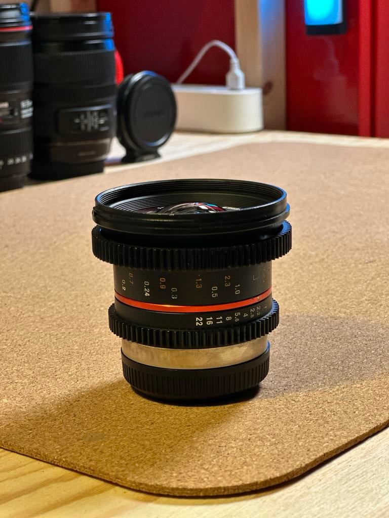 Samyang 12mm T2.2 NCS MFT, Audio, Tv en Foto, Fotografie | Lenzen en Objectieven, Ophalen of Verzenden, Zo goed als nieuw, Groothoeklens