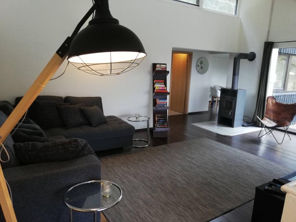 Luxe huis Sauerland met SAUNA Hond welkom! 11 -14 sep. plek!, 2 slaapkamers, Overige typen, Open haard, Landelijk