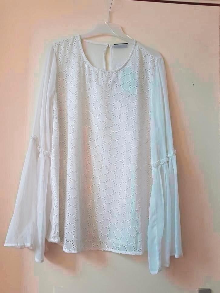 Chiffon feestblouse maat 44, Kleding | Dames, Ophalen of Verzenden, Nieuw, Maat 42/44 (L), Wit