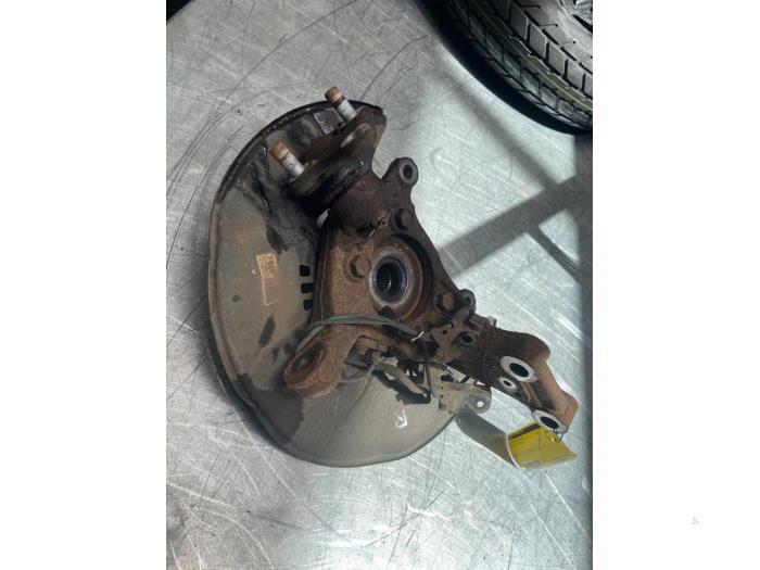 Fusee rechts-voor van een Lexus NX, Gebruikt, -, -, -