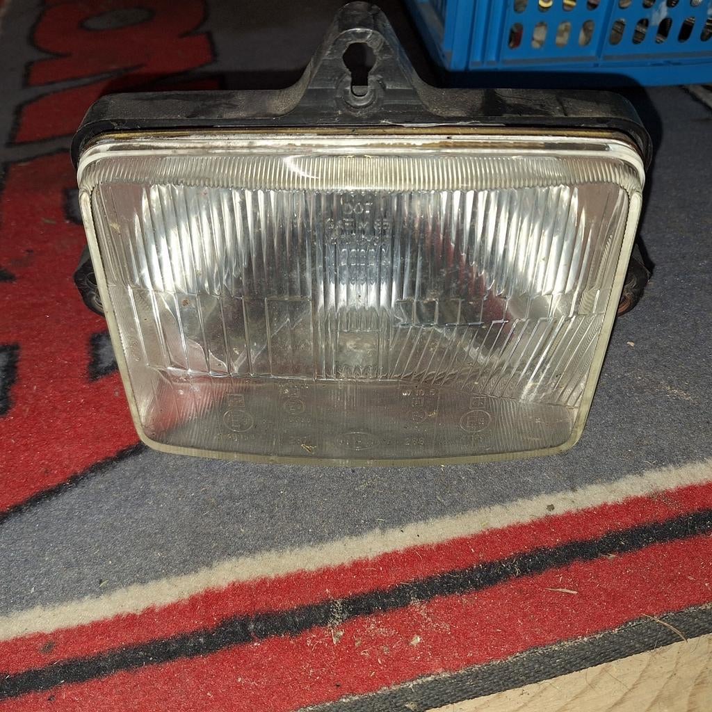 Ducati Supersport 600 750 900 SS 851 888 koplamp, Ophalen of Verzenden