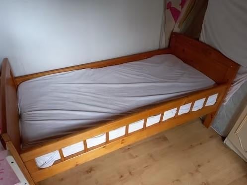 Peuterbedje, Gebruikt, 70 tot 85 cm, 180 cm of meer, Ophalen
