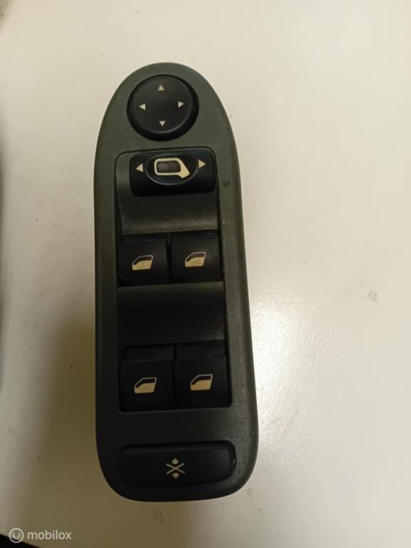 Raamschakelaar Citroen C5 96498423ZF 96326947ZF 96326945ZJ, Gebruikt, Ophalen of Verzenden