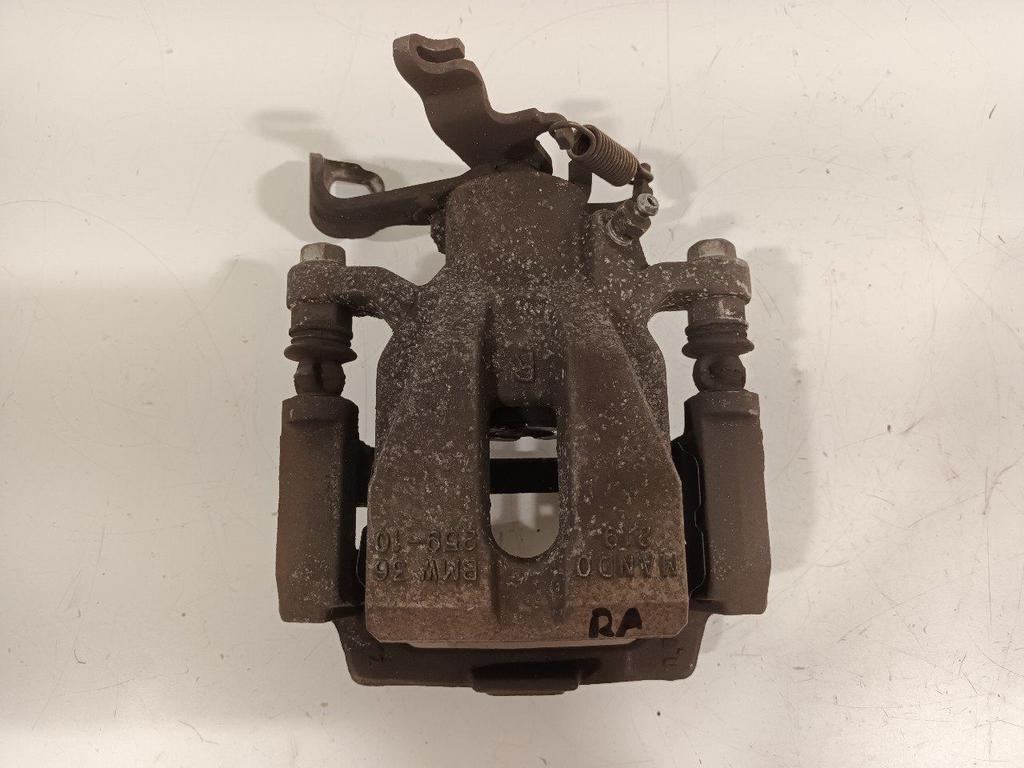 Remklauw rechts achter Mini Mini, Onderdelen@venauto.nl, Van der Ven Autorecycling B.V., Gebruikt, Ettenseweg 76, 4706 PB Roosendaal, The Netherlands