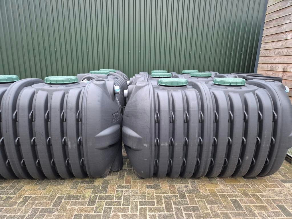 Septic tanks nieuw. 1000 en 3000liter tanks., Ophalen, Nieuw, Minder dan 2 meter, 80 mm of meer