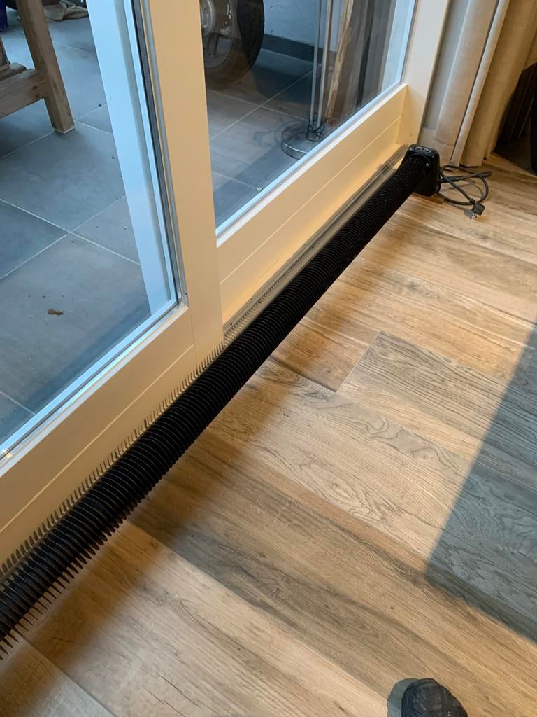 Verwarmingselementen plint verwarming elektra, Minder dan 30 cm, Radiator, Minder dan 60 cm, Ophalen of Verzenden