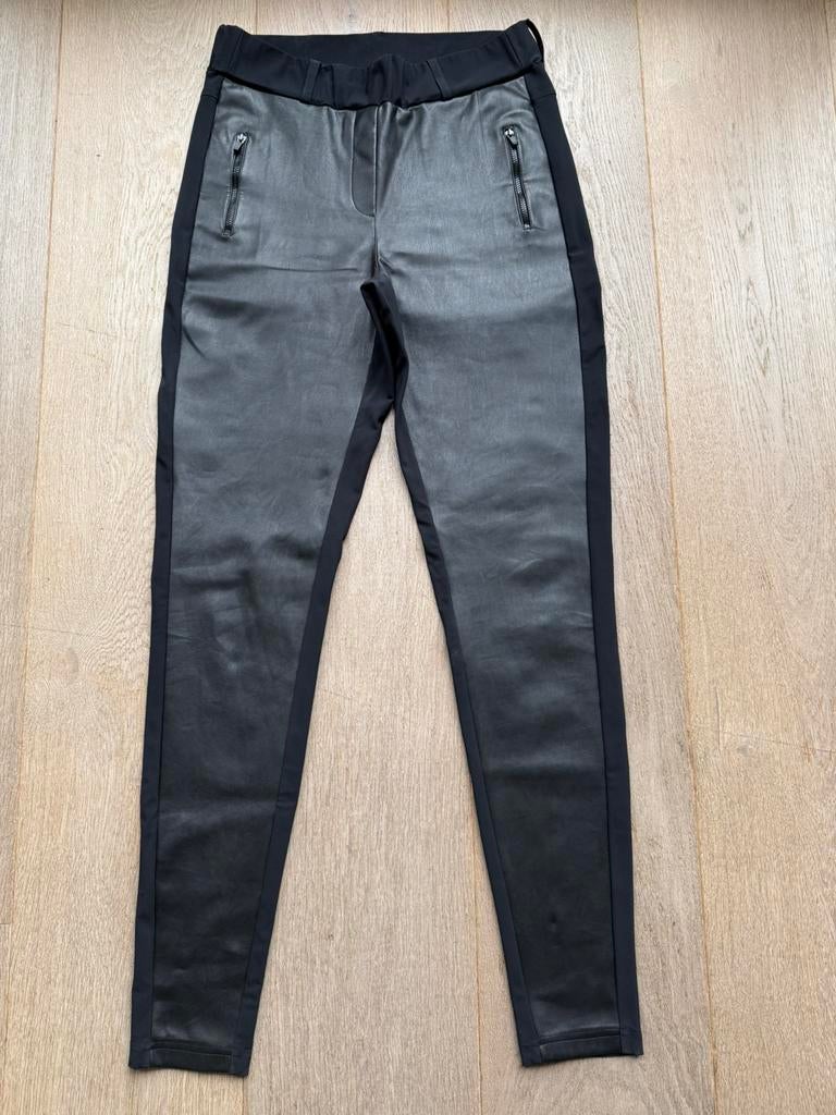 zwarte Margot trousers faux leather maat M STUDIO ANNELOES, Kleding | Dames, Broeken en Pantalons, Maat 38/40 (M), Zwart, Ophalen of Verzenden
