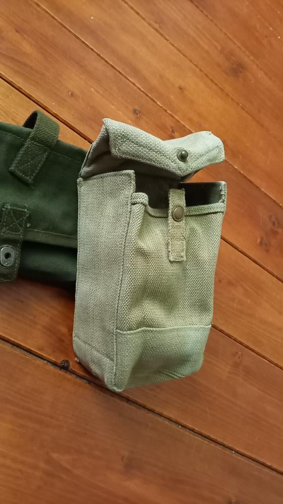 legerdump tasjes, Verzamelen, Militaria | Algemeen, Verzenden, Landmacht, Nederland