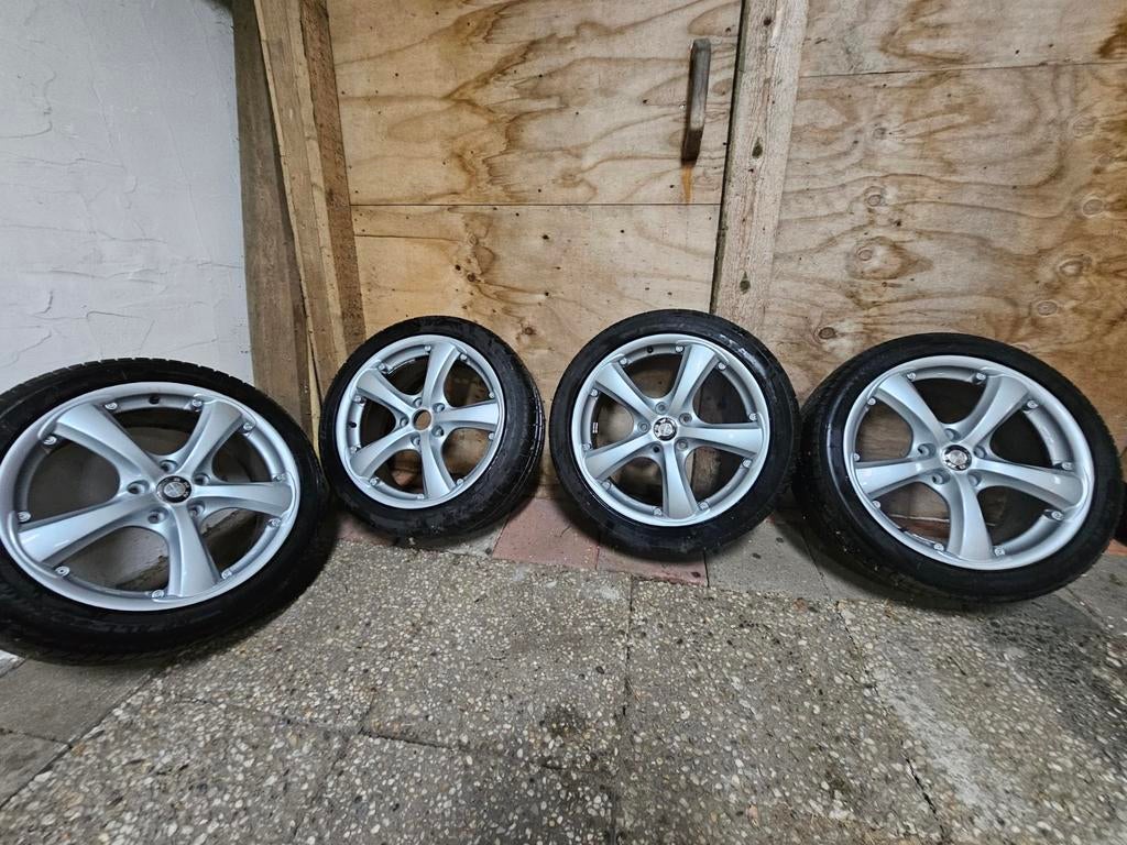 Velgen BMW 18 inch super netjes, Auto-onderdelen, Banden en Velgen, 18 inch, Velg(en), Ophalen of Verzenden, Zomerbanden