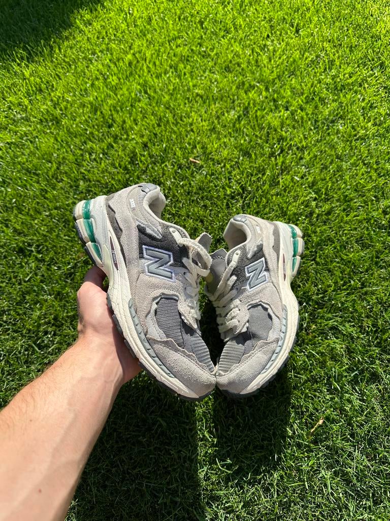 New Balance 2002r - Maat 36, Kleding | Dames, Schoenen, Ophalen of Verzenden, Zo goed als nieuw, Grijs, Sneakers of Gympen