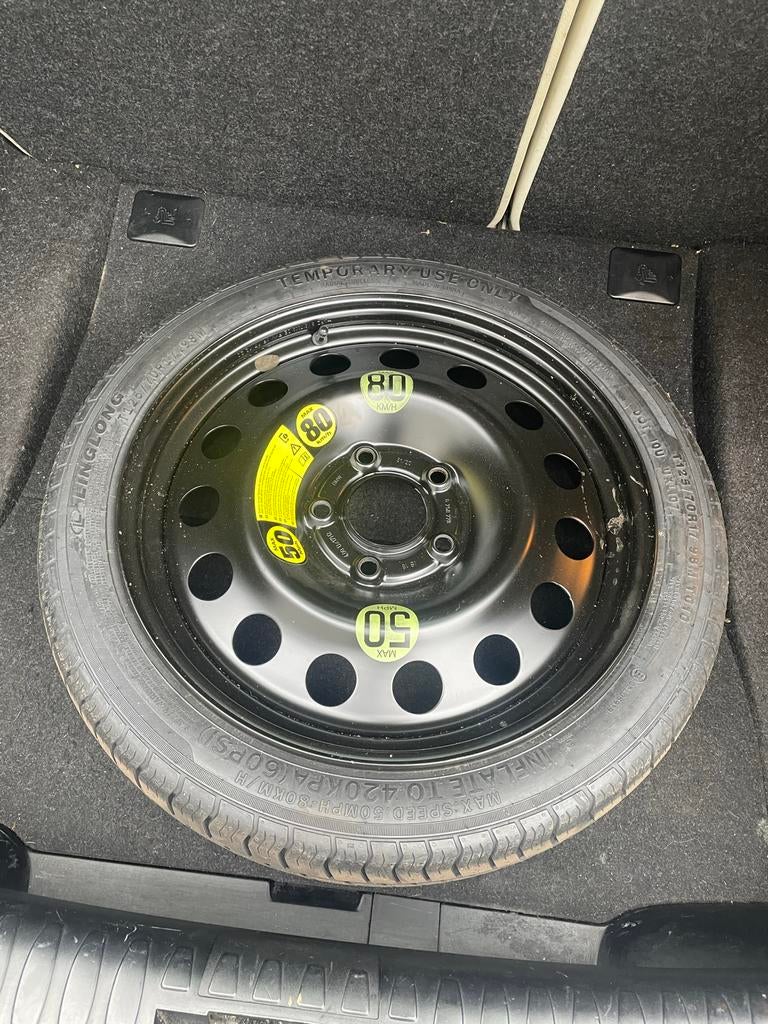 BMW 1 Serie Thuiskomerset - Noodwiel, Auto-onderdelen, Ophalen, Gebruikt, Banden en Velgen, 17 inch
