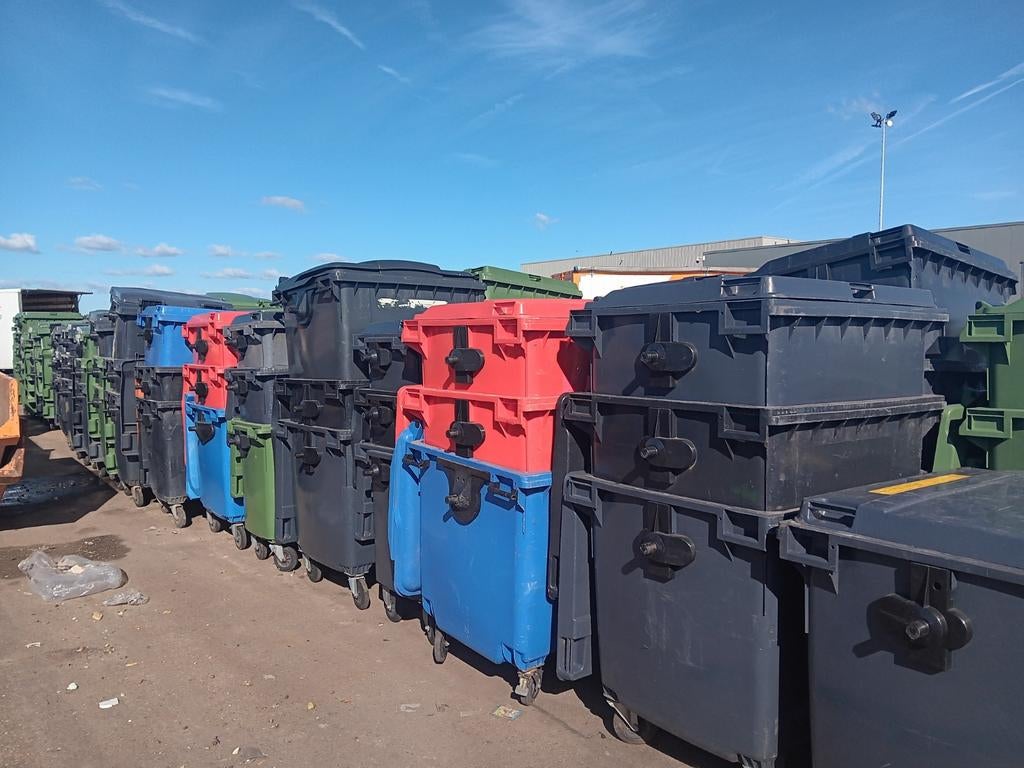 Partij 1100 liter containers te koop, Ae, Kunststof, Gebruikt, Ae