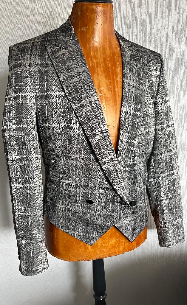 Wilvorst. Prachig jasje/jacquet. Mt M., Kleding | Heren, Kostuums en Colberts, Zo goed als nieuw, Maat 48/50 (M), Grijs, Ophalen of Verzenden