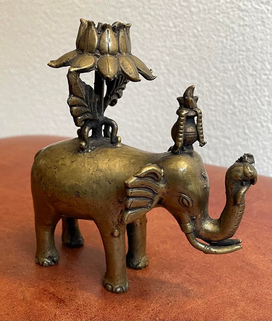 Vintage Nepalese olifant kaarshouder koper zwaar, Antiek en Kunst, Antiek | Koper en Brons, Ophalen of Verzenden, Koper