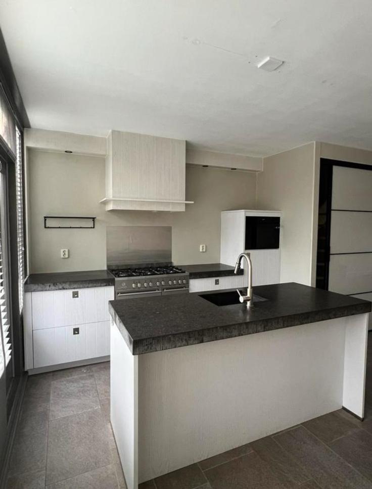 Nette Landelijke Keuken Spoeleiland Apparatuur GEDEMONTEERD, Huis en Inrichting, Keuken | Complete keukens, Ophalen of Verzenden
