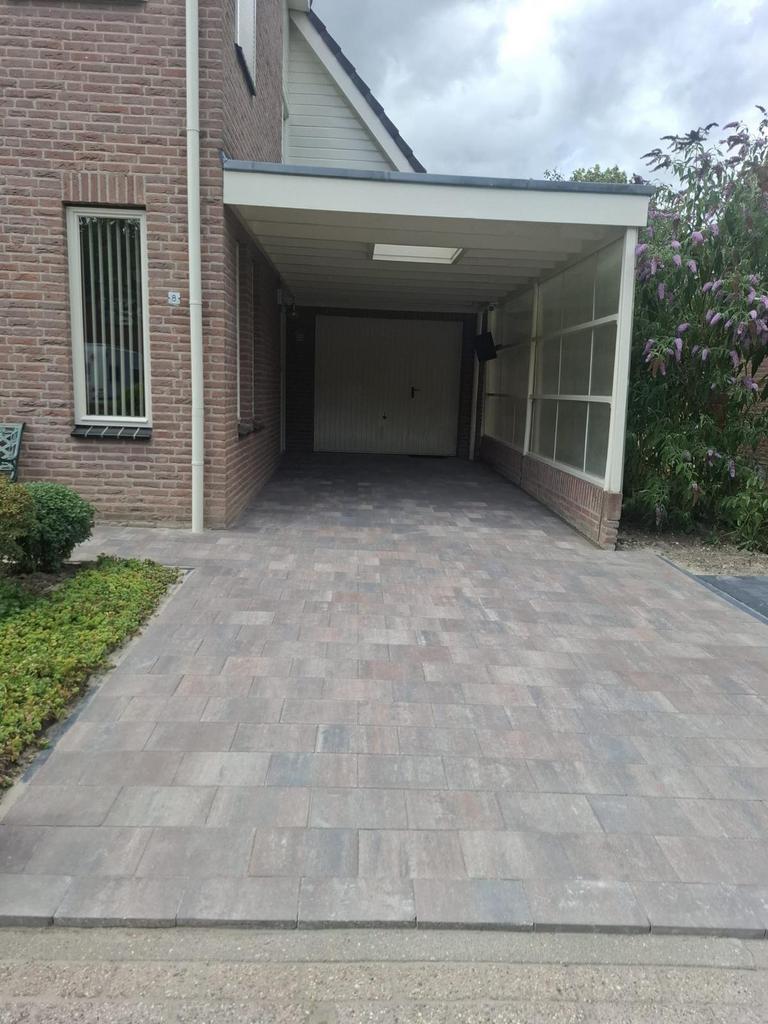 Foto 5 van Stratenmaker aangeboden!