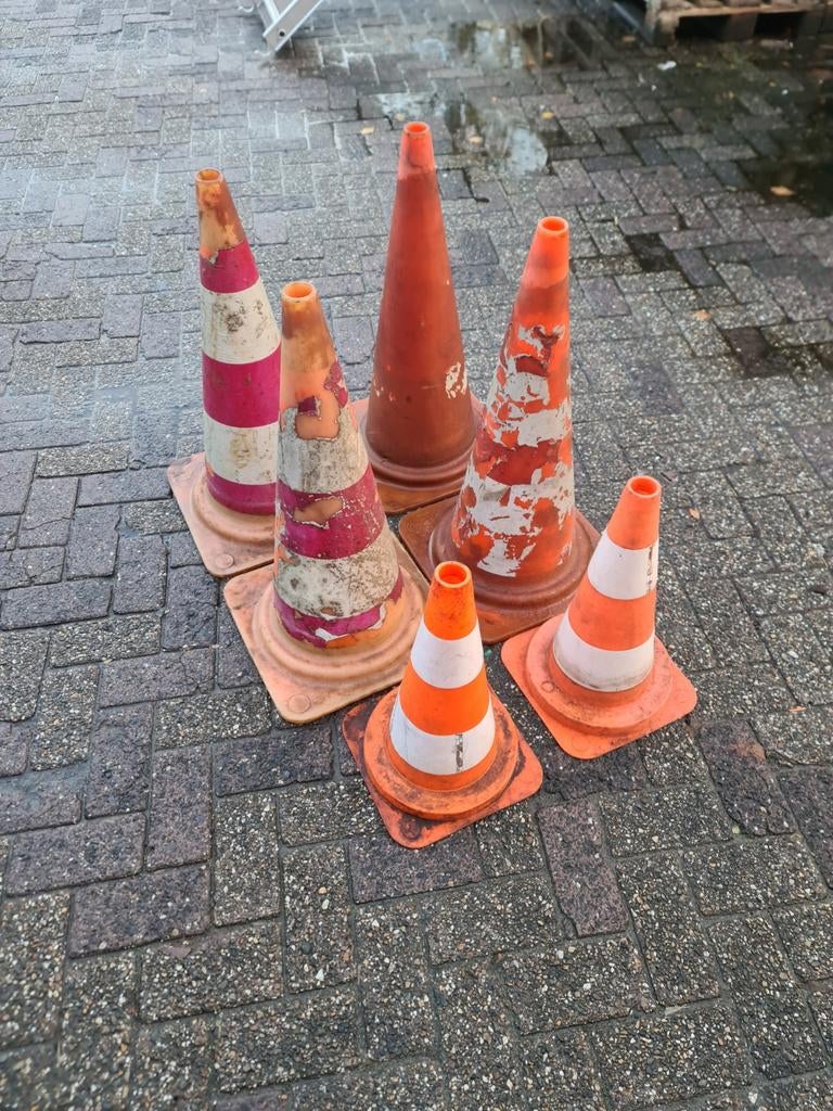 Verkeerskegels - 6 stuks, Doe-het-zelf en Verbouw, Ophalen of Verzenden