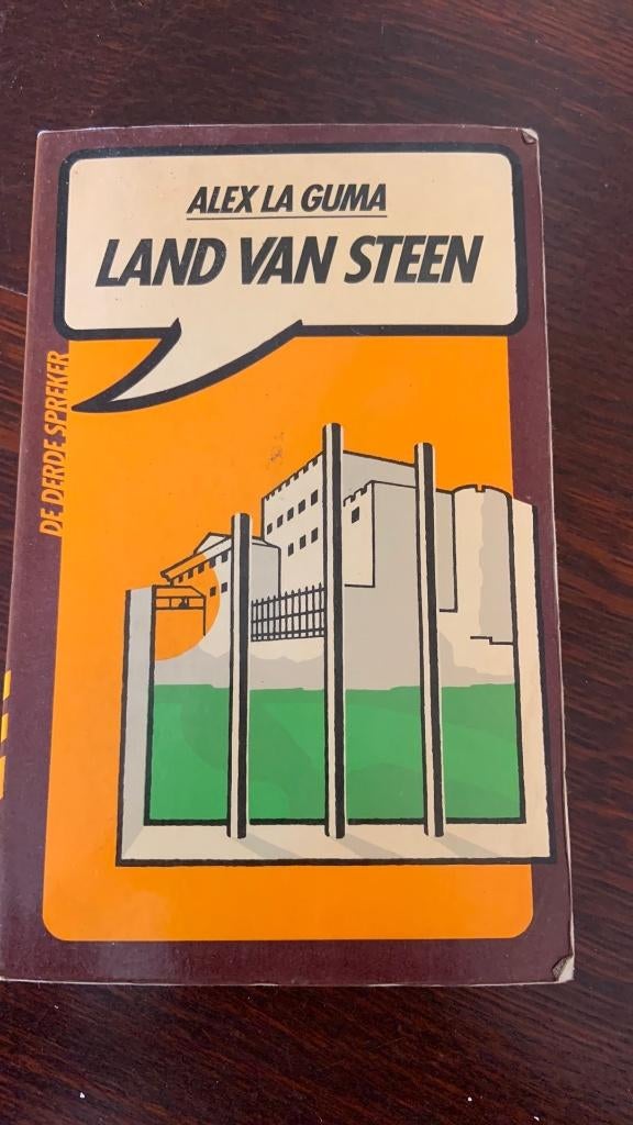Land van steen - Alex La Guma, Ophalen of Verzenden