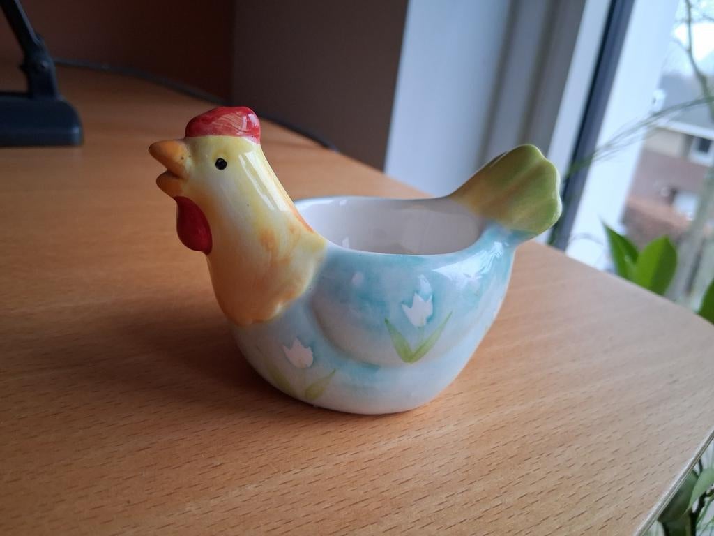 Kip met eierdop Pasen, Ophalen of Verzenden