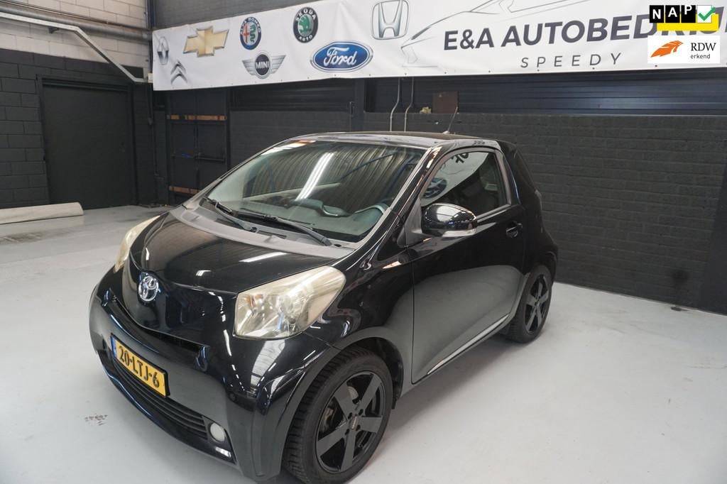 Toyota IQ 1.0 VVTi Aspiration /AIRCO / NAP /KEYLESS ENTRY, Auto's, Toyota, Gebruikt, 4 stoelen, Origineel Nederlands, Bedrijf
