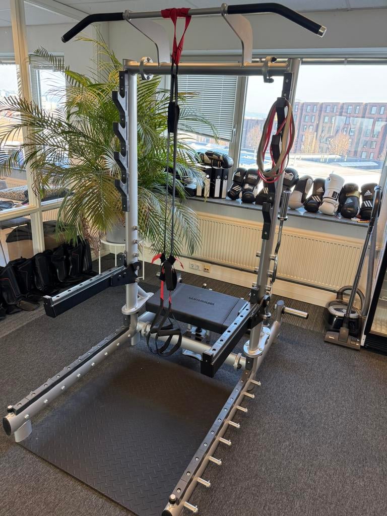 Glutebuilder + Squatrek, Ophalen, Zo goed als nieuw, Benen, Fitnessbank