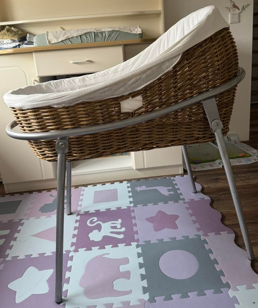Moses bed, Ophalen, Zo goed als nieuw, Wieg