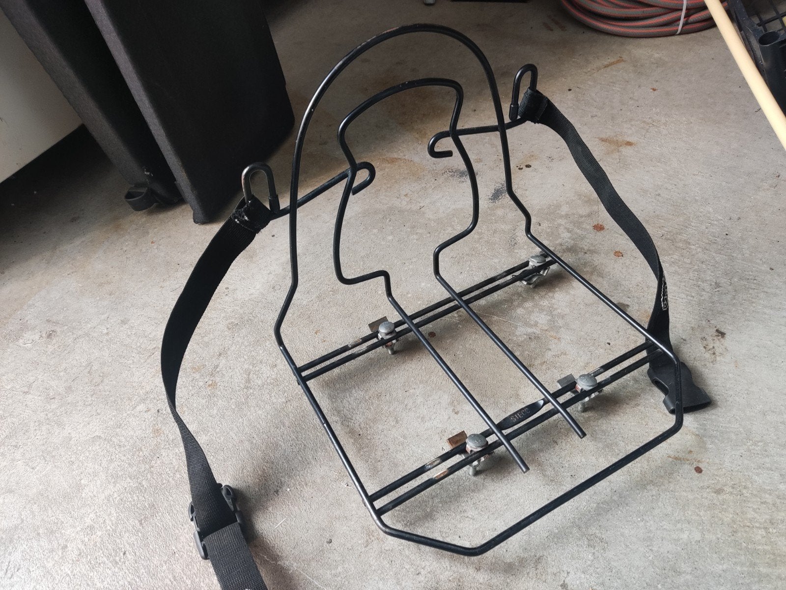 Monkey tassen drager voor op de fiets, Ophalen, Gebruikt