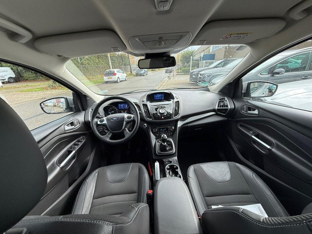 Ford Kuga 1.5 Titanium Styling Pack, Navi, Camera, NAP Nette, Euro 6, 4 cilinders, Leder en Stof, Bedrijf