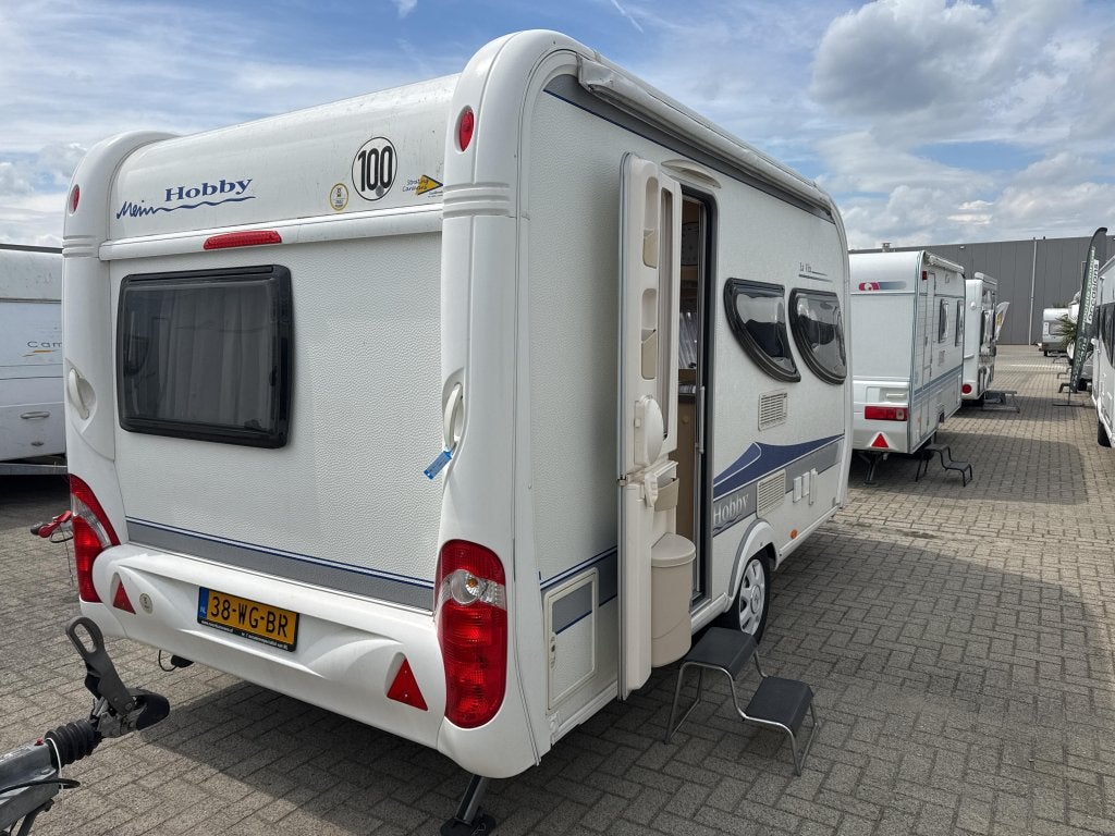 Hobby La Vita 400 SF, Caravans en Kamperen, Caravans, Hobby, Bedrijf, Treinzit, 750 - 1000 kg