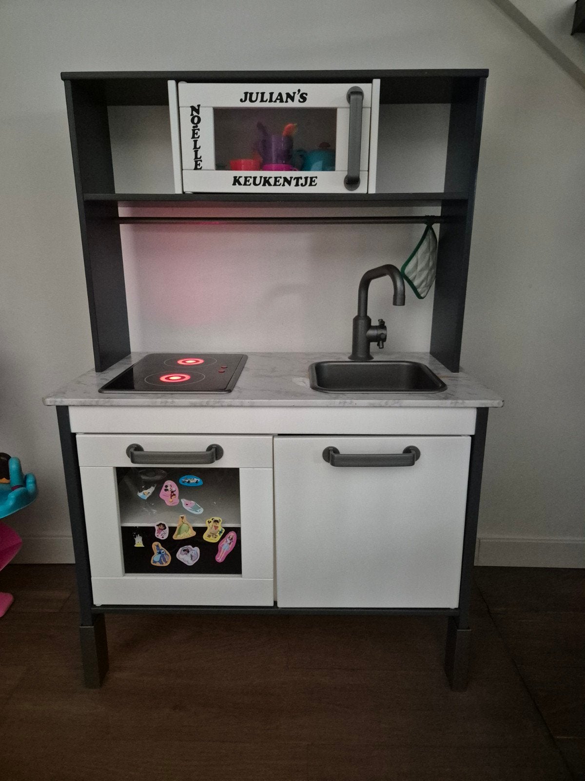 Speelkeuken + accessoires & kassa, Ophalen