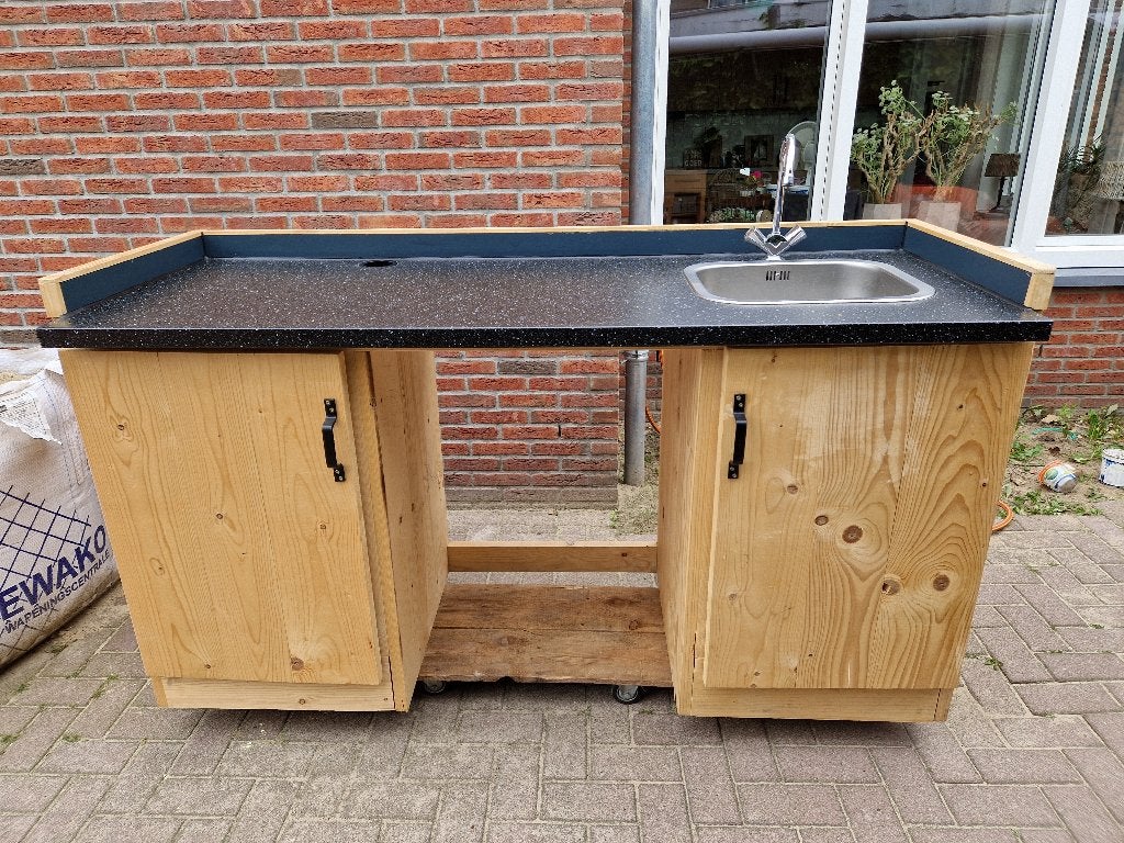 Buitenkeuken, Tuin en Terras, Buitenkeukens, Gebruikt, Elektrisch, Vrijstaand, Ophalen