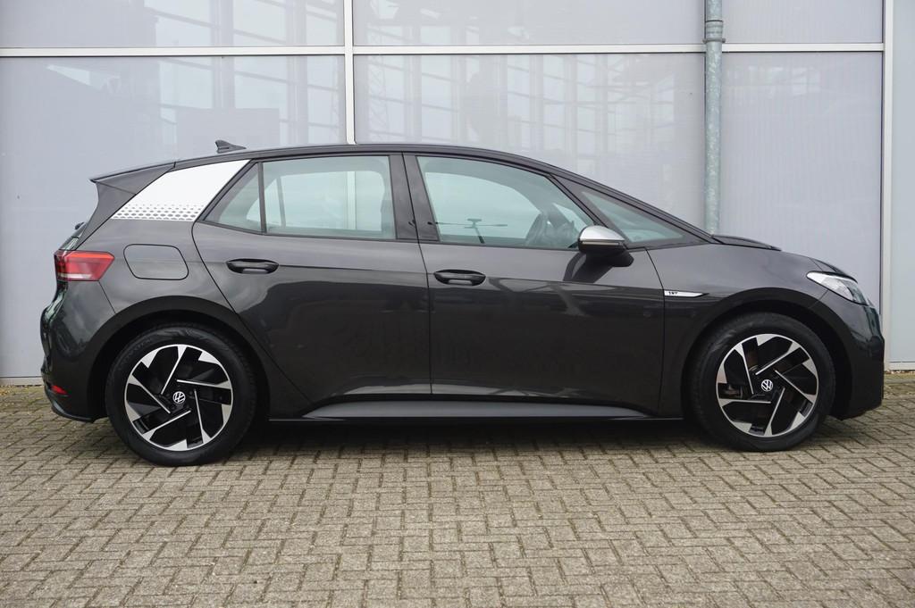 Volkswagen ID.3 204pk First 58 kWh | Steunhaak | Navigatie |, Auto's, Volkswagen, Automaat, 12 maanden, Gebruikt, 375 min