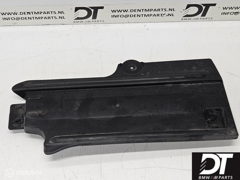 Bodemplaat BMW 3-serie E46 M3 51718218118, Gebruikt, Ophalen of Verzenden, BMW, BMW